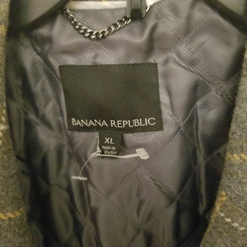 Coat - Picture 2 of 2